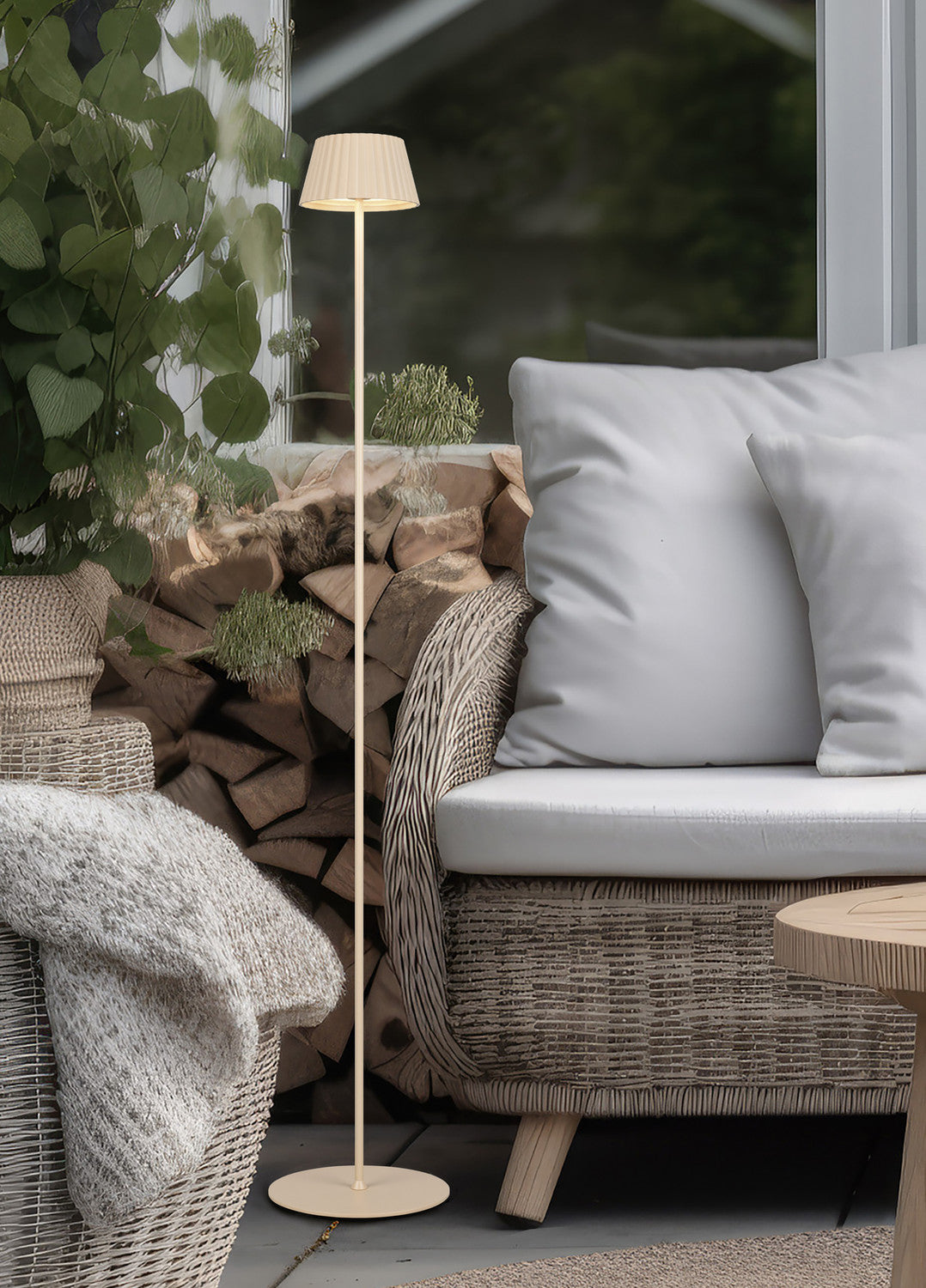 Lampadaire extérieur Suarez beige