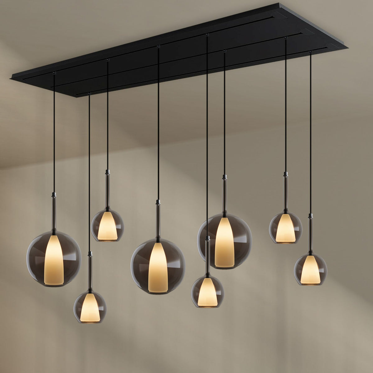 Suspension de table Belluna 8 lumières, longueur 200 cm