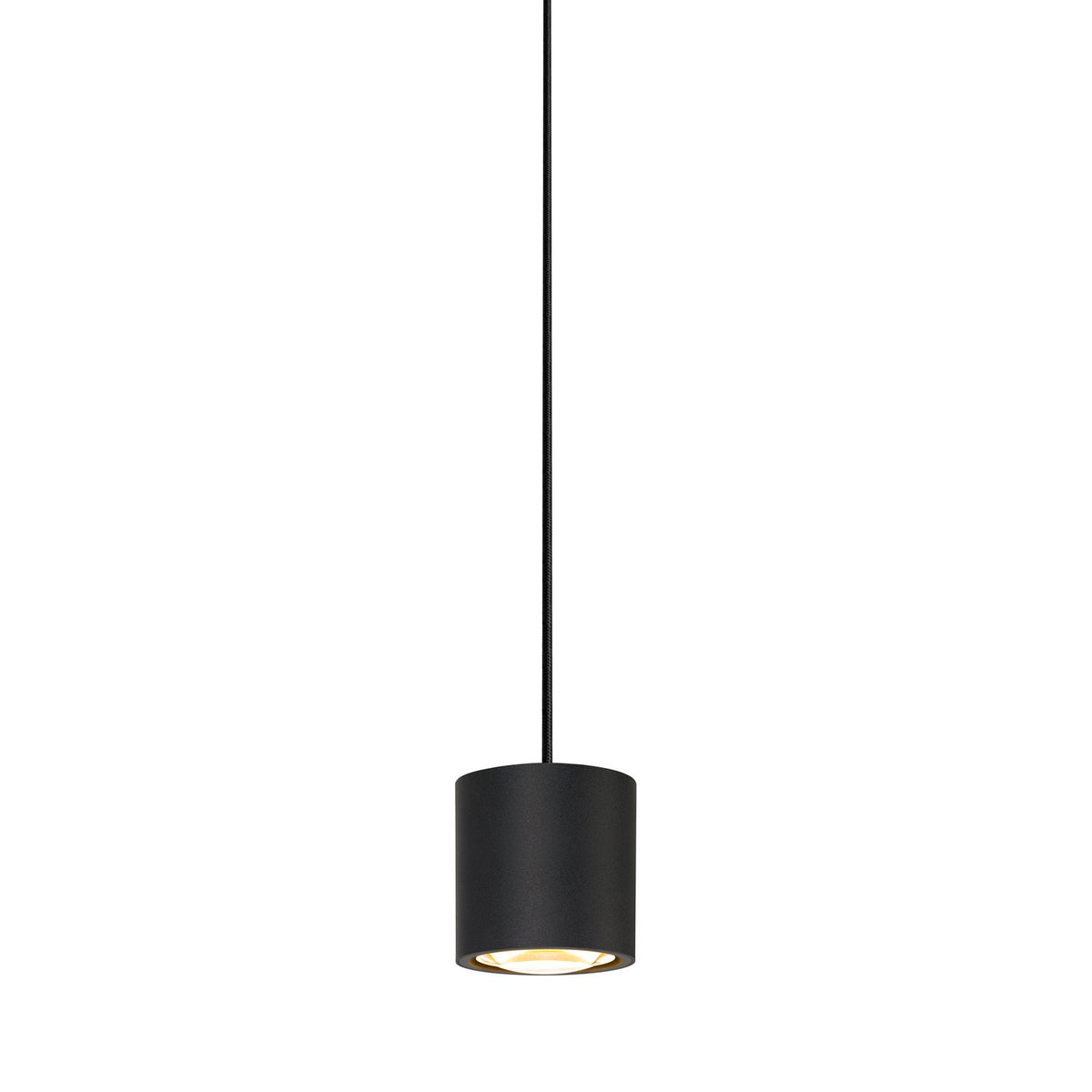 Vue d'ensemble du luminaire suspendu noir, abat-jour cylindrique et fil textile vertical.