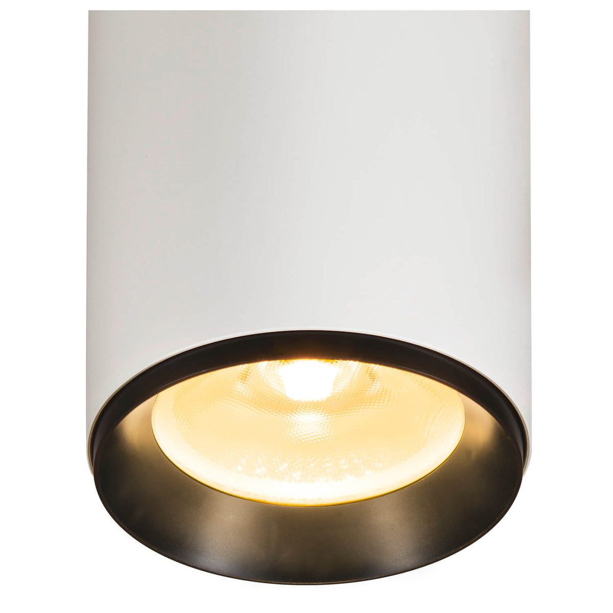 Détail du bas noir et de la source LED blanc chaud allumée.