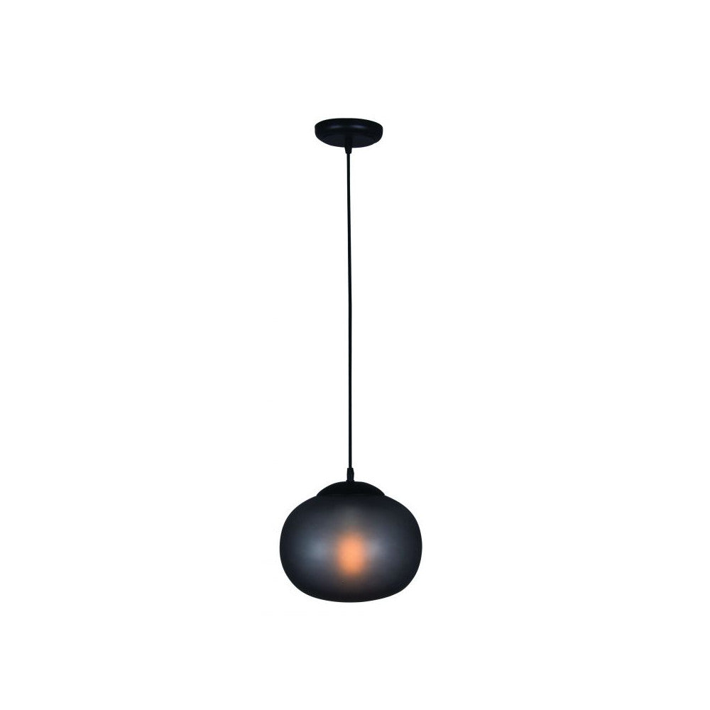 Vue produit de face d'une suspension noire mate à abat-jour sphérique