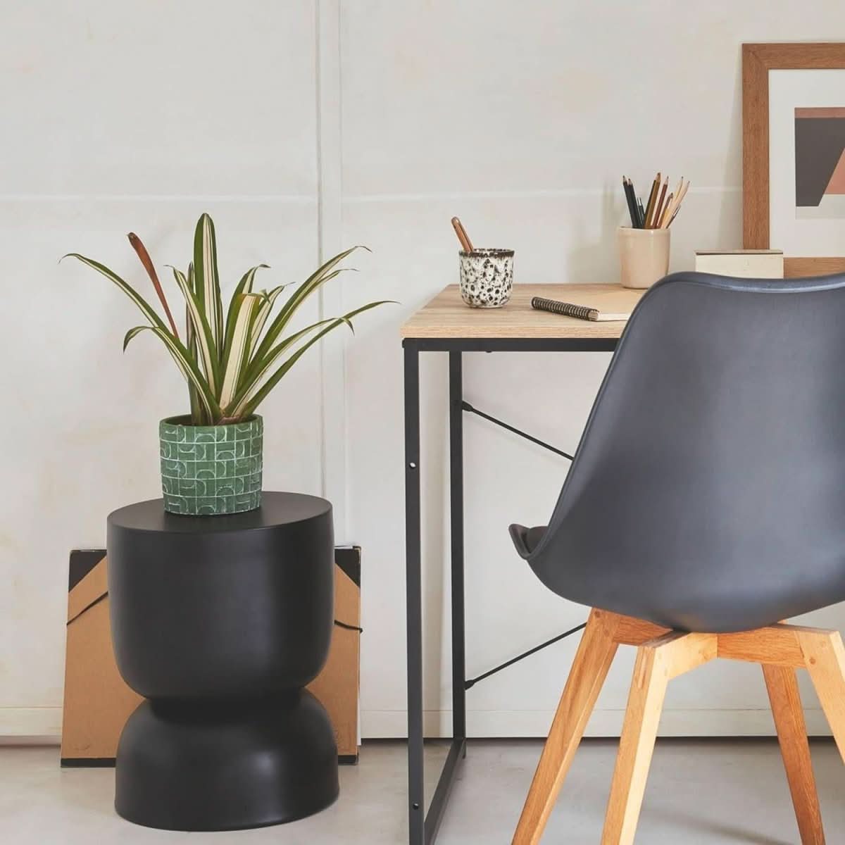 Table D'Appoint Métal Noir | Clé - Designix Table Basse