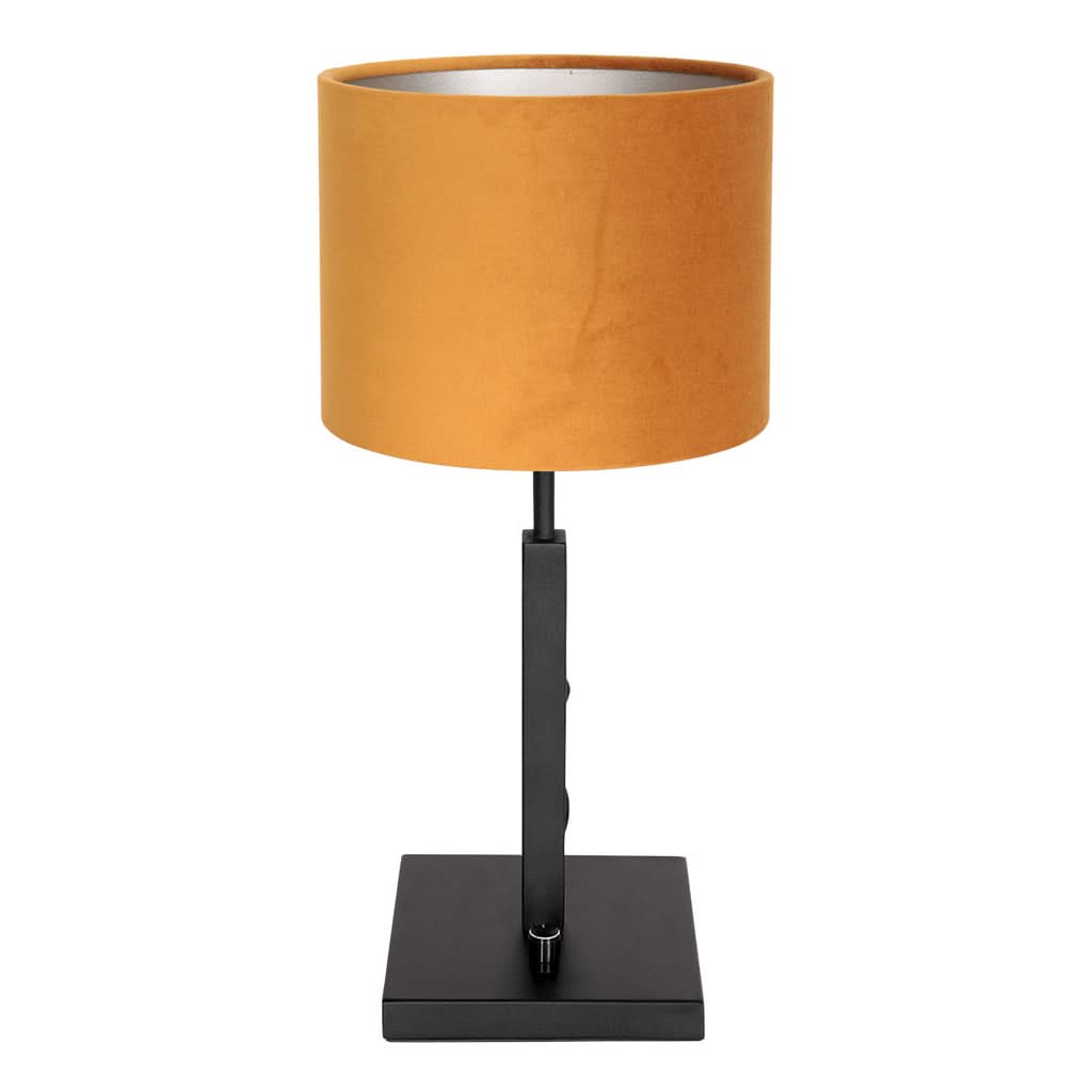 Lampe de table noire à abat-jour cylindrique doré, vue de face sur fond blanc