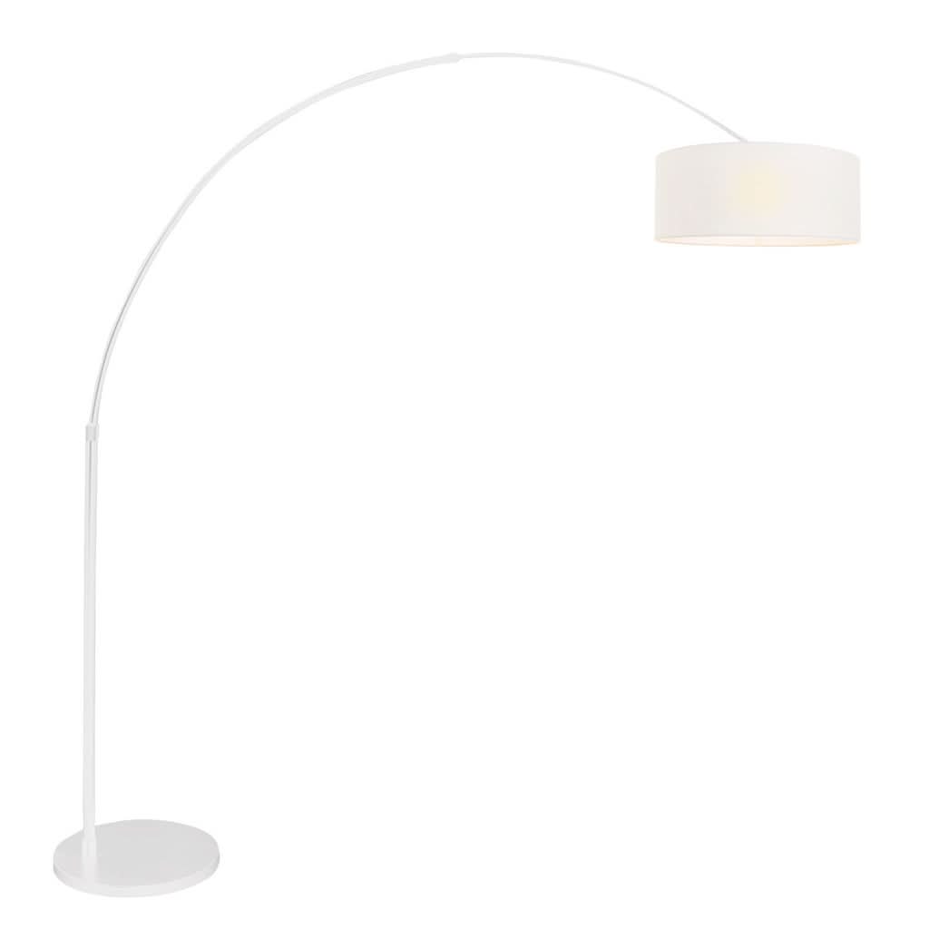 Même lampe arquée blanche, abat-jour allumé diffusant une lumière chaude.