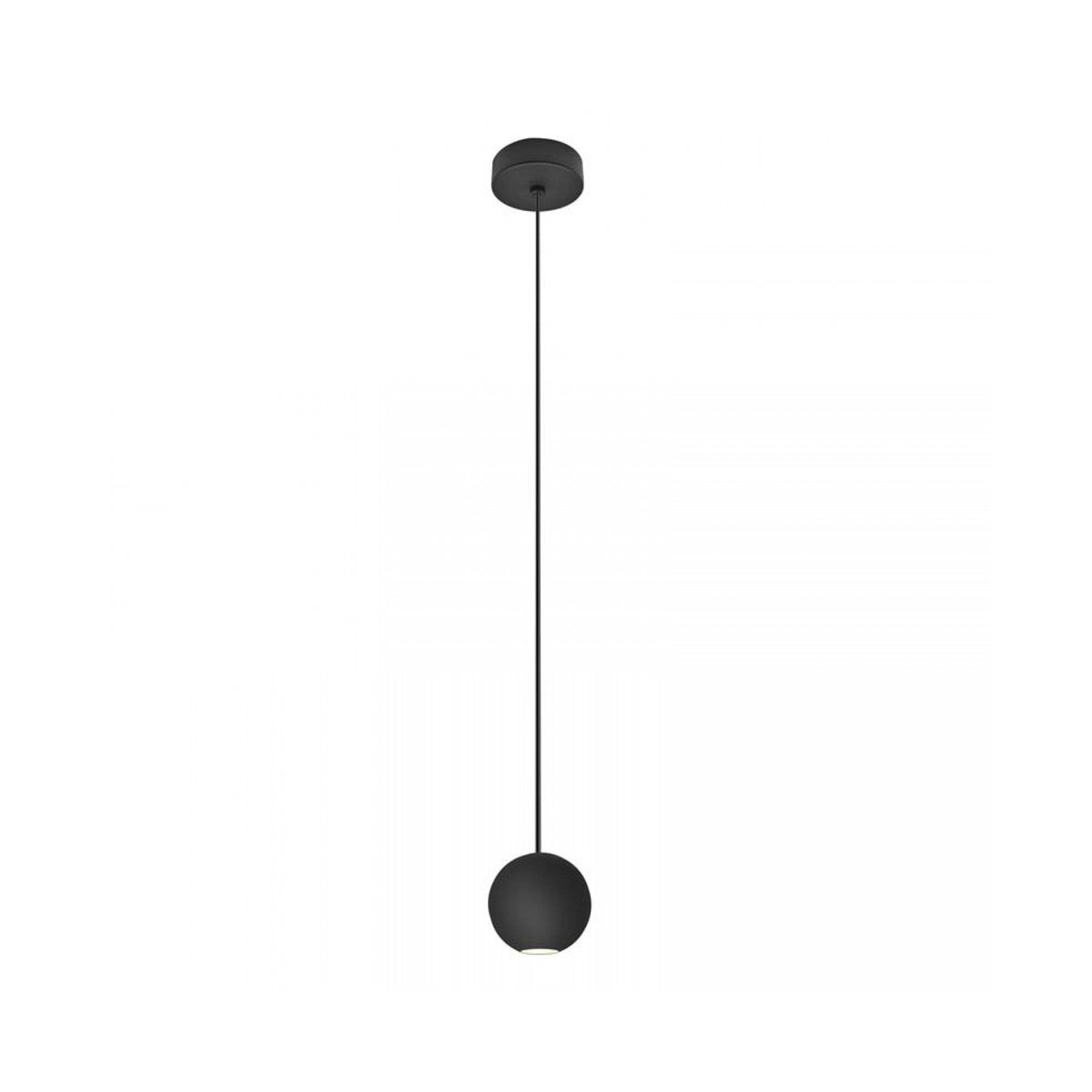 Détail rapproché de la sphère noire mate et de son câble de suspension