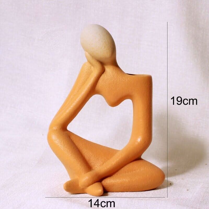 Vase en Céramique | Silhouette Dynamique - Designix Vase Orange