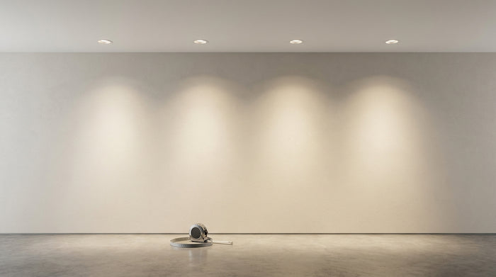 Abstand zwischen Deckenstrahler und Wand