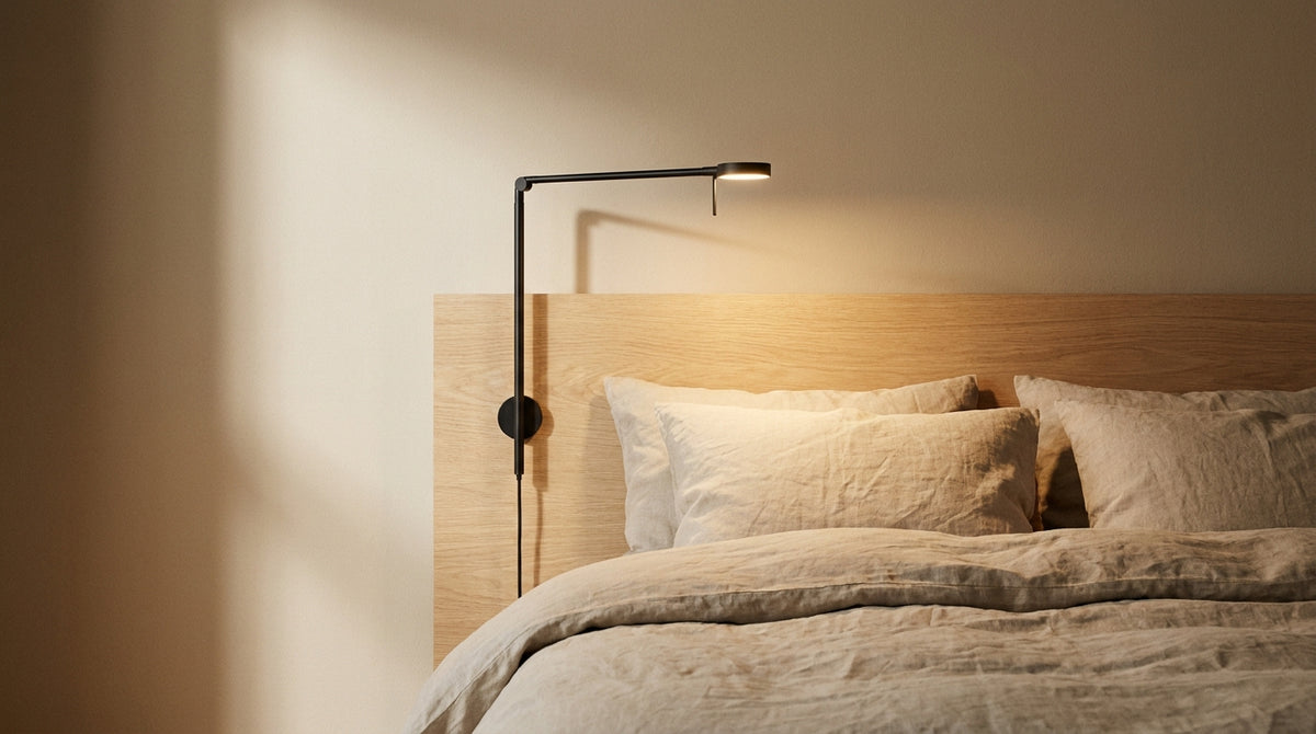 Nachttischlampe zur Befestigung am Kopfteil