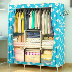 Stoffschrank