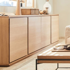 Esszimmerschrank