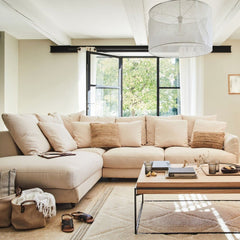 Beiges Sofa