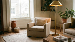 Goldene Stehlampe