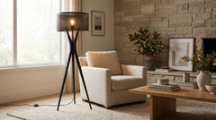 Design-Stehleuchten in Schwarz