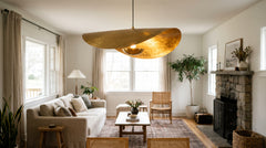 Goldene Deckenleuchte