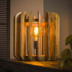 Holzlampe