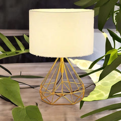 Skandinavische Lampe