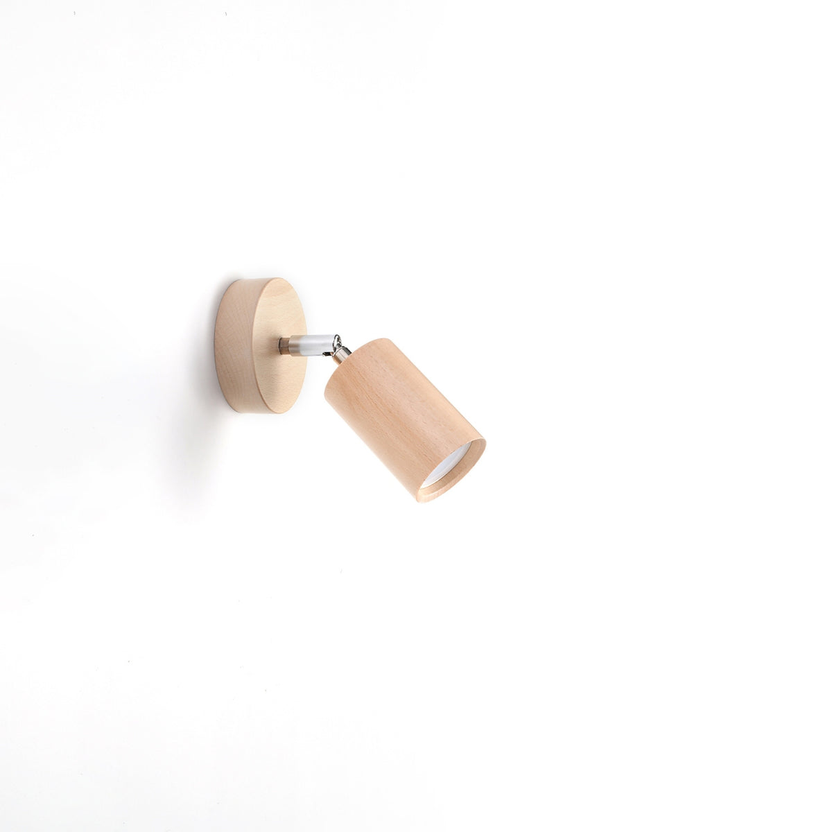 Vue d'ensemble de l'applique en bois naturel avec socle rond et projecteur.