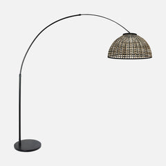 Bogenlampe aus Korbgeflecht, geflochtener Kuppelschirm Ø60, Wohnzimmer | Rattan