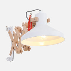 Verstellbare Schreibtischlampe aus Holz, weißer Lampenschirm & Scherengelenkarm | Woody
