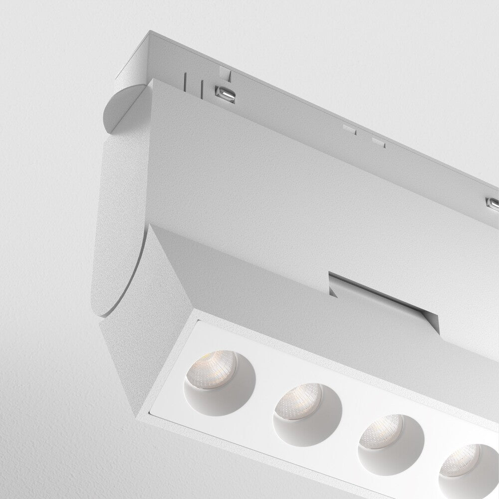 Détail du boîtier blanc, modules LED et lentilles texturées vue rapprochée