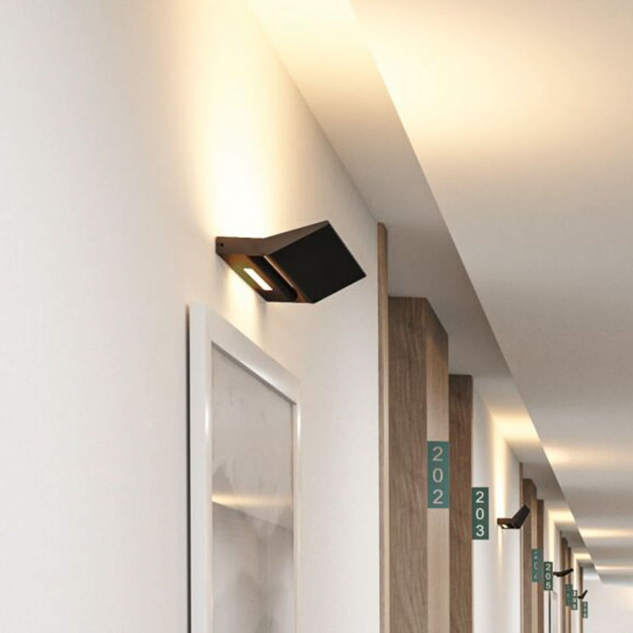 Applique murale LED Ranva 3-Step-dim en aluminium, noir, hauteur 3,3 cm