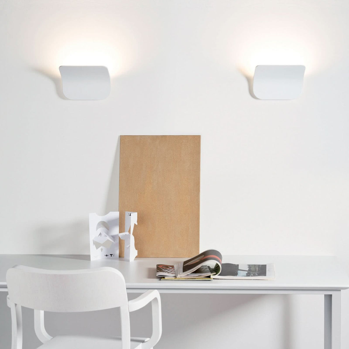 Applique murale LED Tide W0 en aluminium, blanc, hauteur 16 cm, 2700 K
