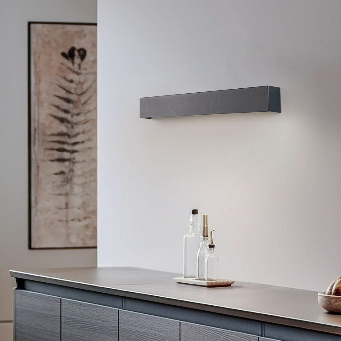 Applique murale Straight S en acier, graphite, hauteur 7 cm