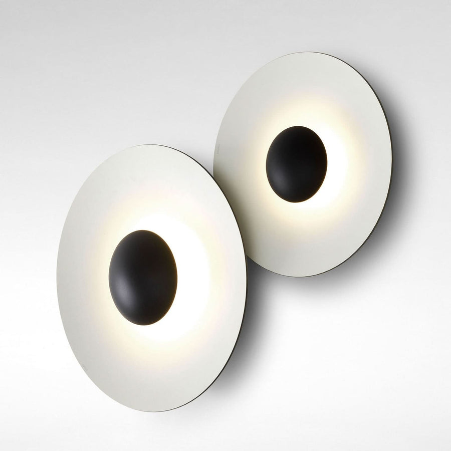Applique murale LED Ginger 42C en bois, chêne et blanc, Ø 42 cm