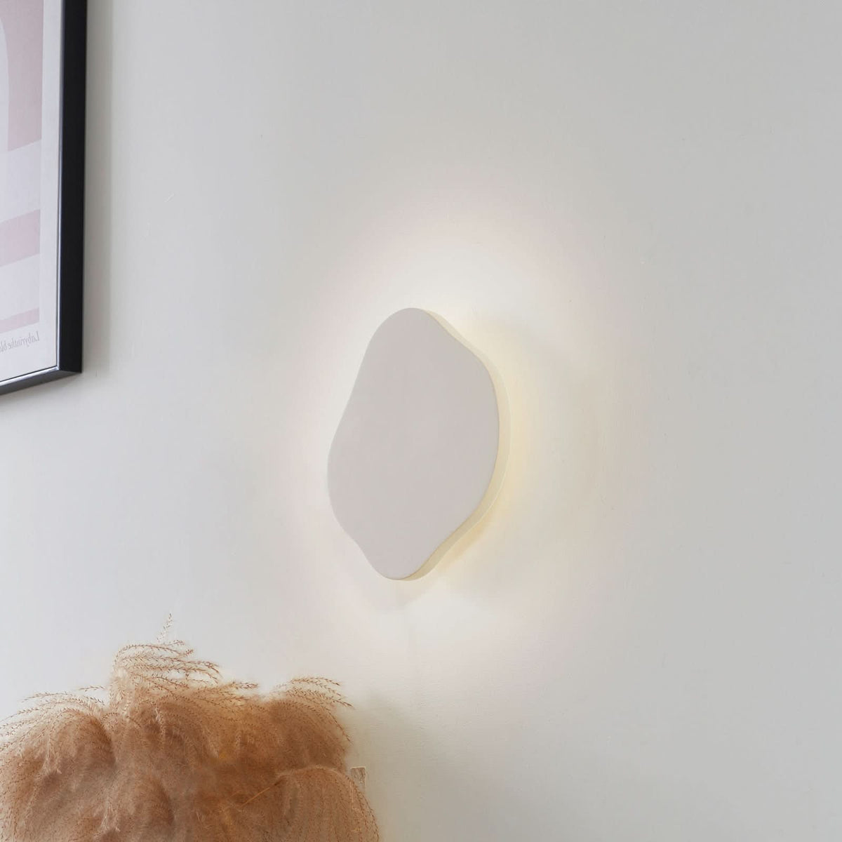 Applique murale LED Nielson en plâtre, beige, hauteur 30 cm