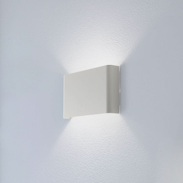 Applique murale Haga en acier, gris clair, hauteur 15 cm