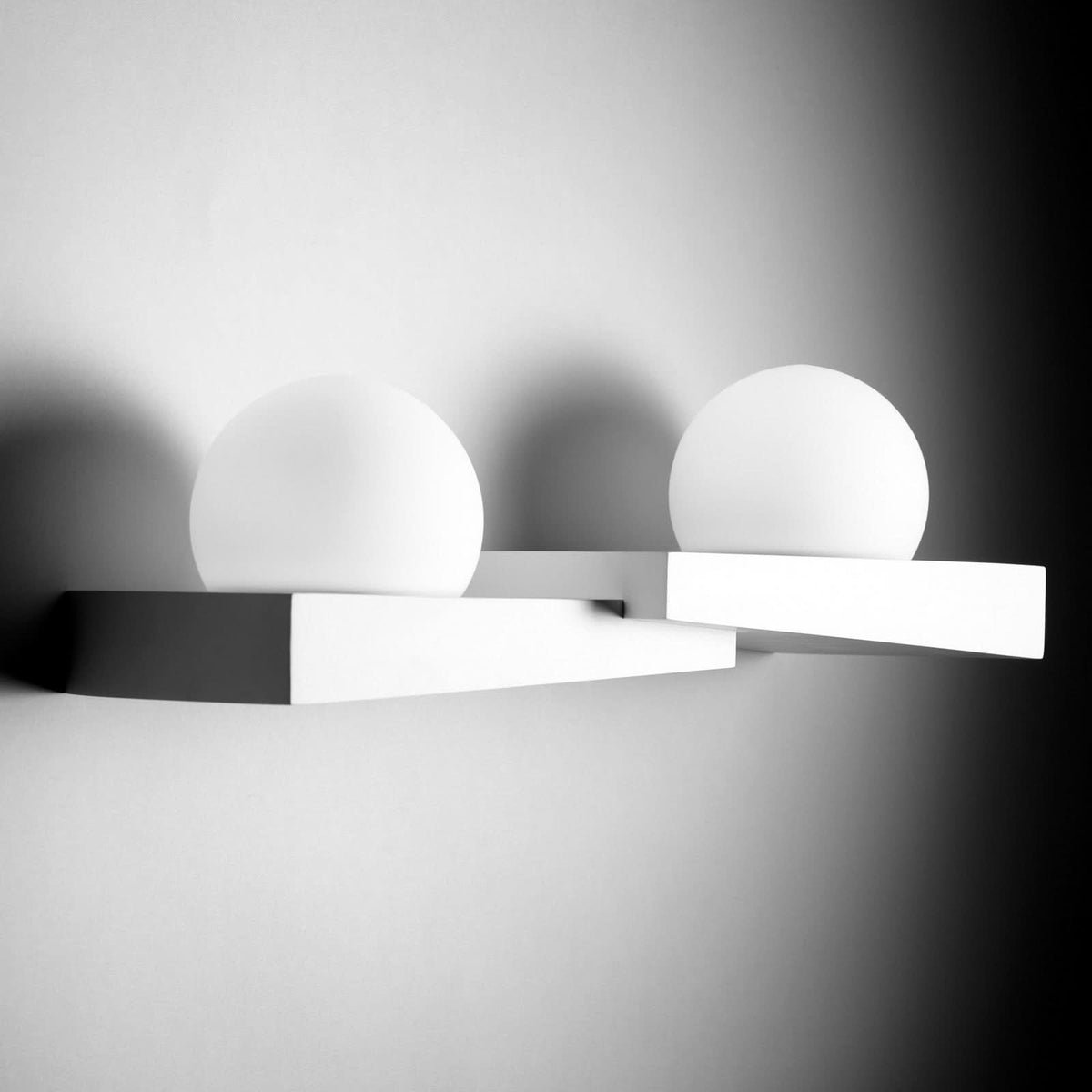 Applique murale Cicladi en verre, blanc, 2 lumières, hauteur 15,5 cm