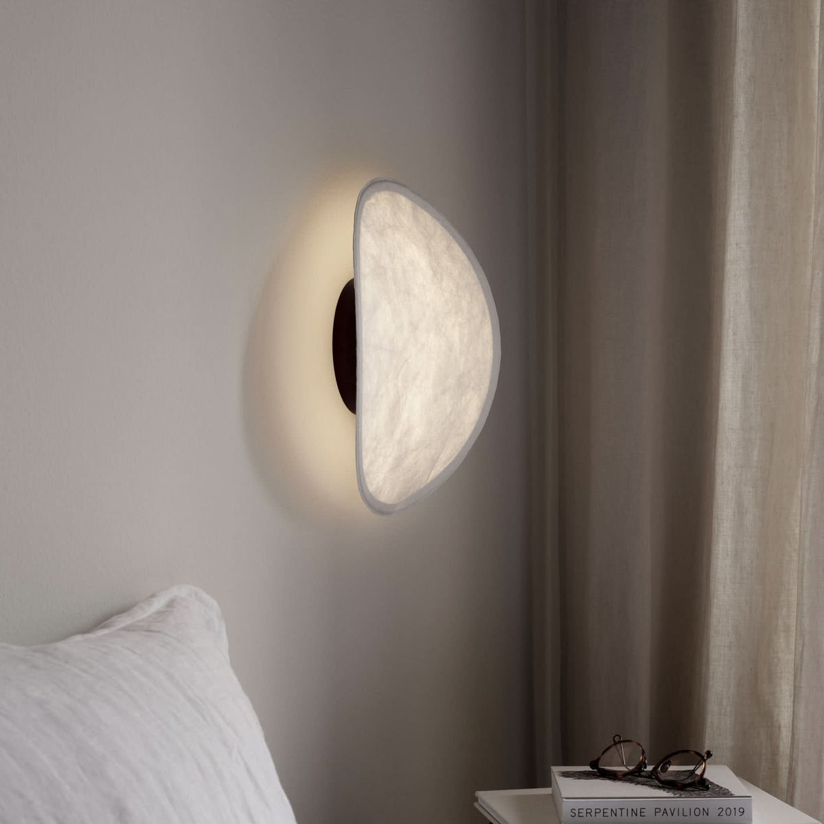 Applique murale LED Tense en aluminium, blanc et noir, Ø 35 cm