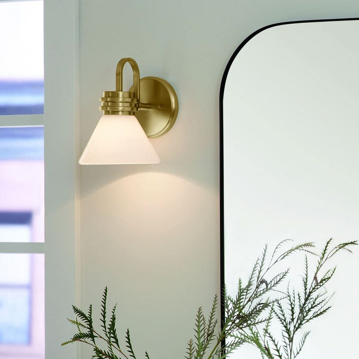 Applique murale Farum 1 en verre, bronze et blanc, hauteur 24 cm, IP44