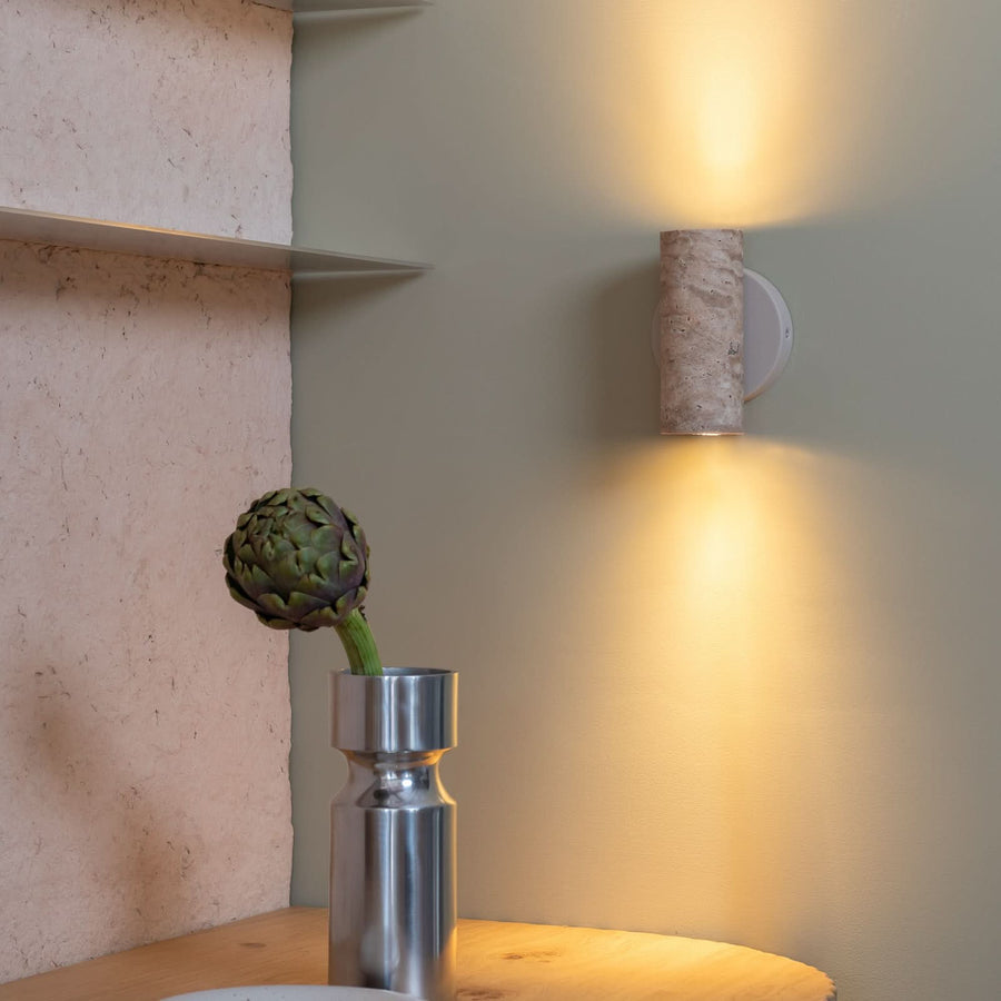 Applique murale Tivoli en pierre, sable, 2 lumières, Ø 9,5 cm