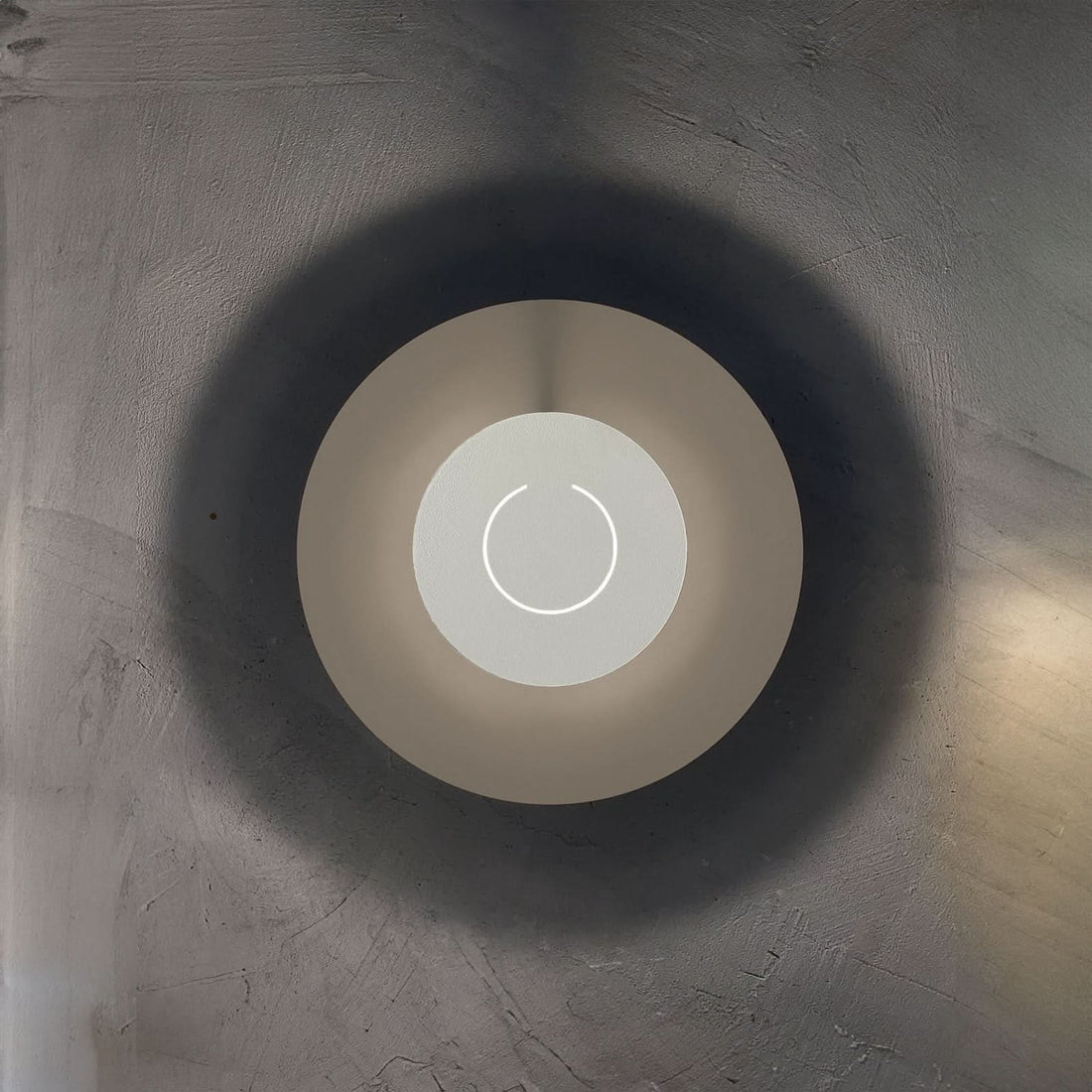 Applique murale LED DoppioZero en acier, crème et blanc, Ø 30 cm
