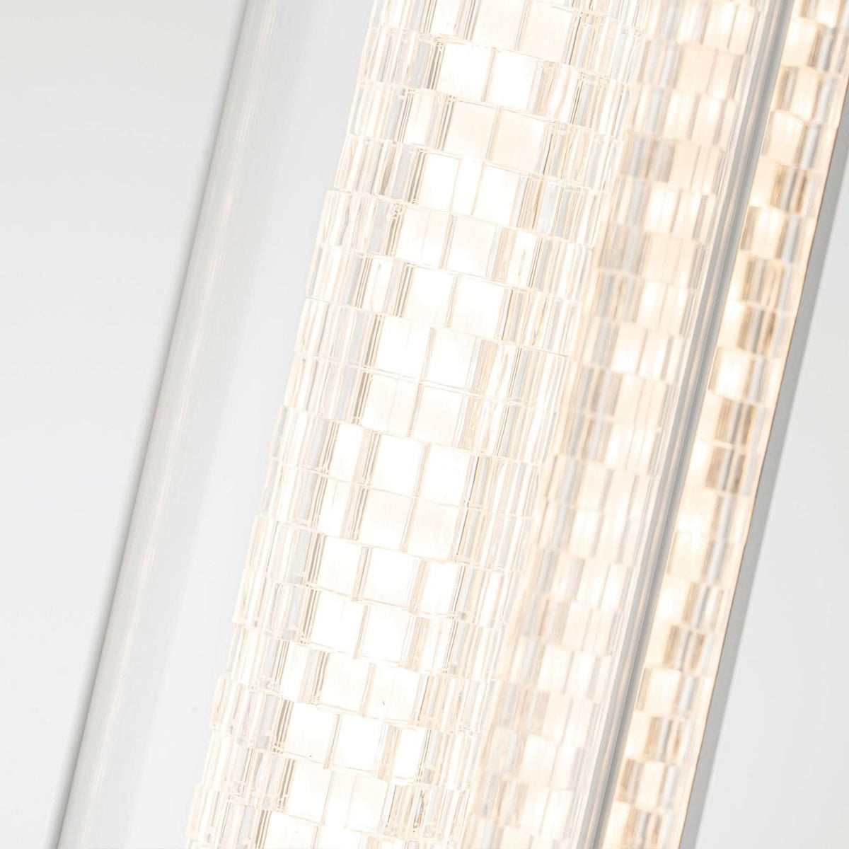 Applique murale LED Espada en verre, chromé poli et transparent, hauteur 14 cm, IP44