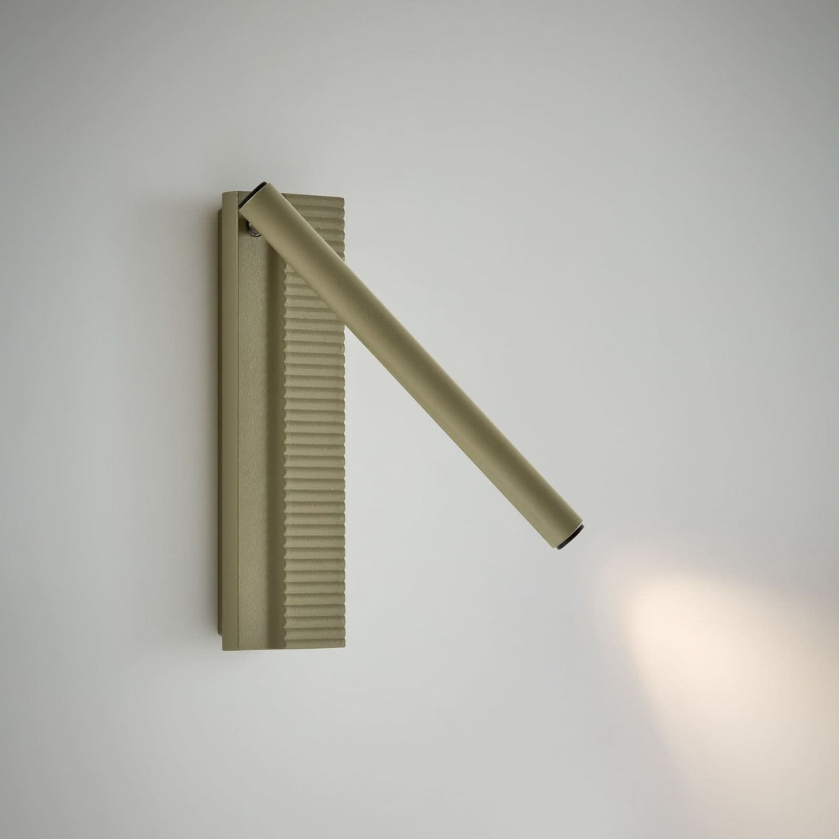 Applique murale LED Arid A/02 en aluminium, vert, hauteur 20 cm