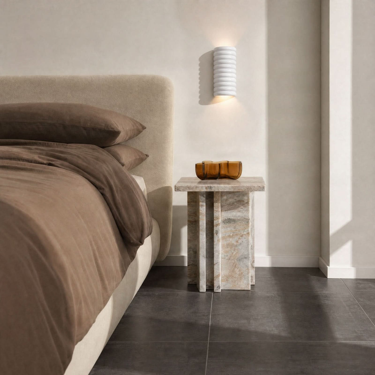 Applique murale LED Riff en céramique, blanc brillant, hauteur 25 cm