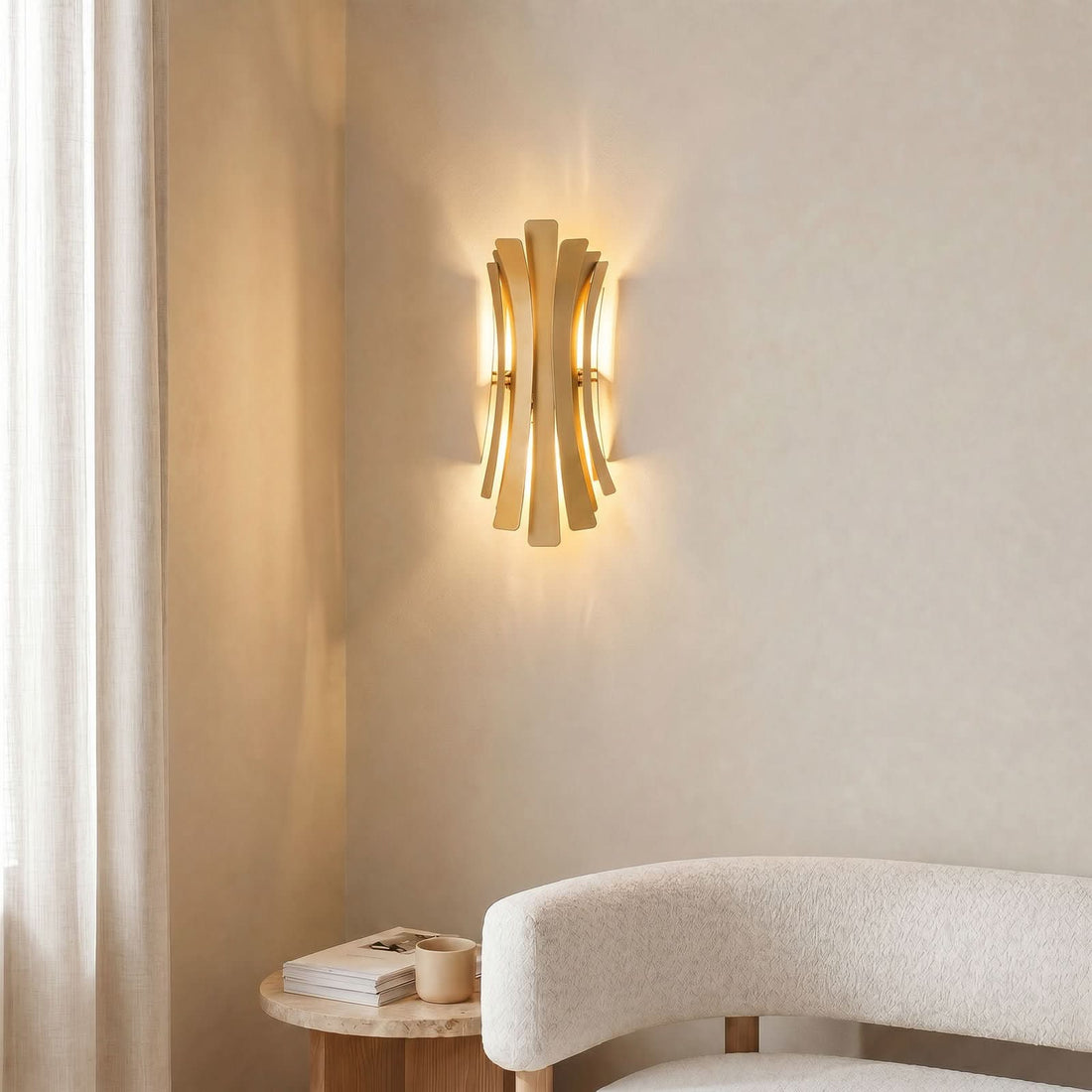 Applique murale Lınea en métal, doré, 2 lumières, hauteur 48 cm