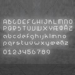 Applique murale LED Alphabet en aluminium, blanc, hauteur 65 cm, 3000 K, 21 W, largeur 65 cm, modèle 2