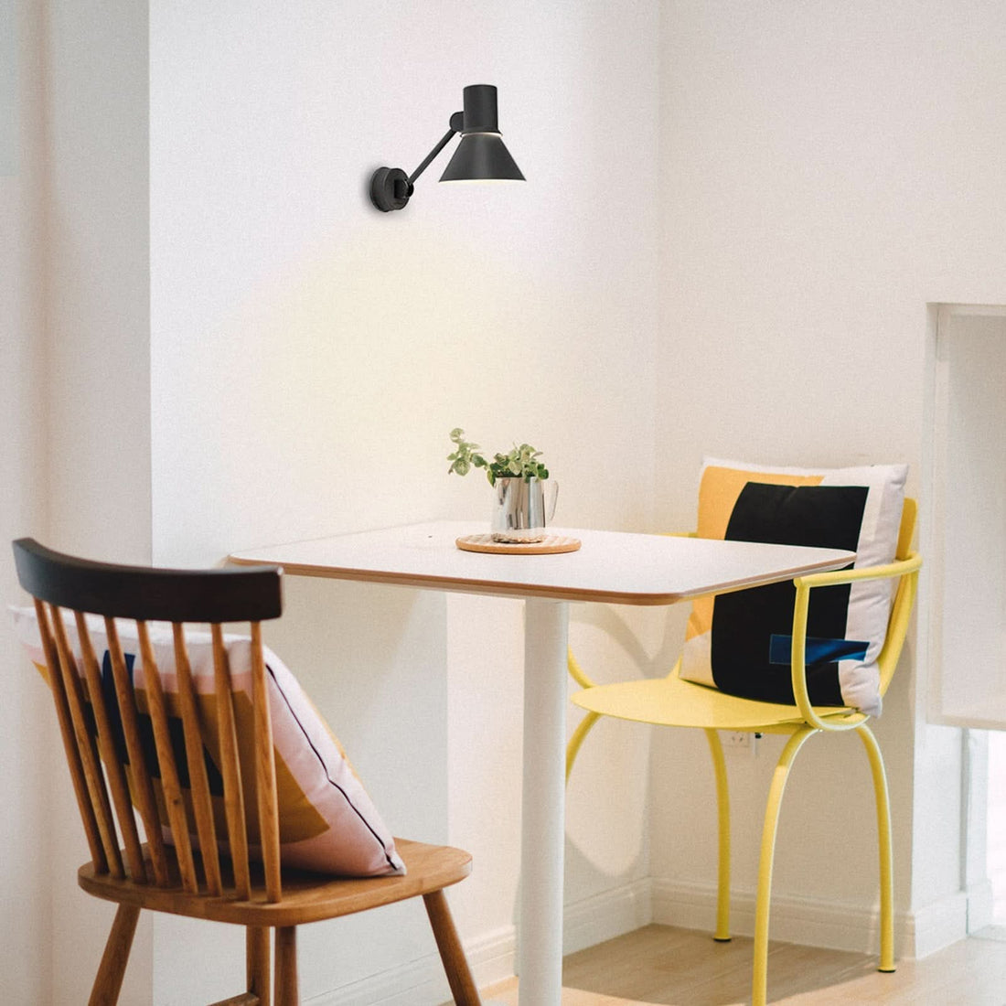 Applique murale Type 80 W2 en aluminium, noir mat, hauteur 16 cm, 2700 K, 6 W, largeur 14,5 cm