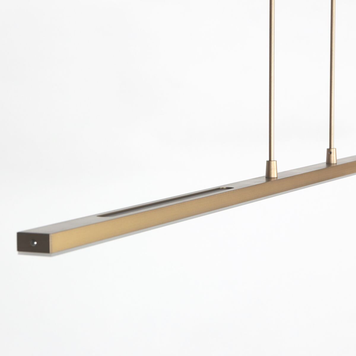 Suspension dorée LED Zelena, barre linéaire 122 cm pour salle à manger