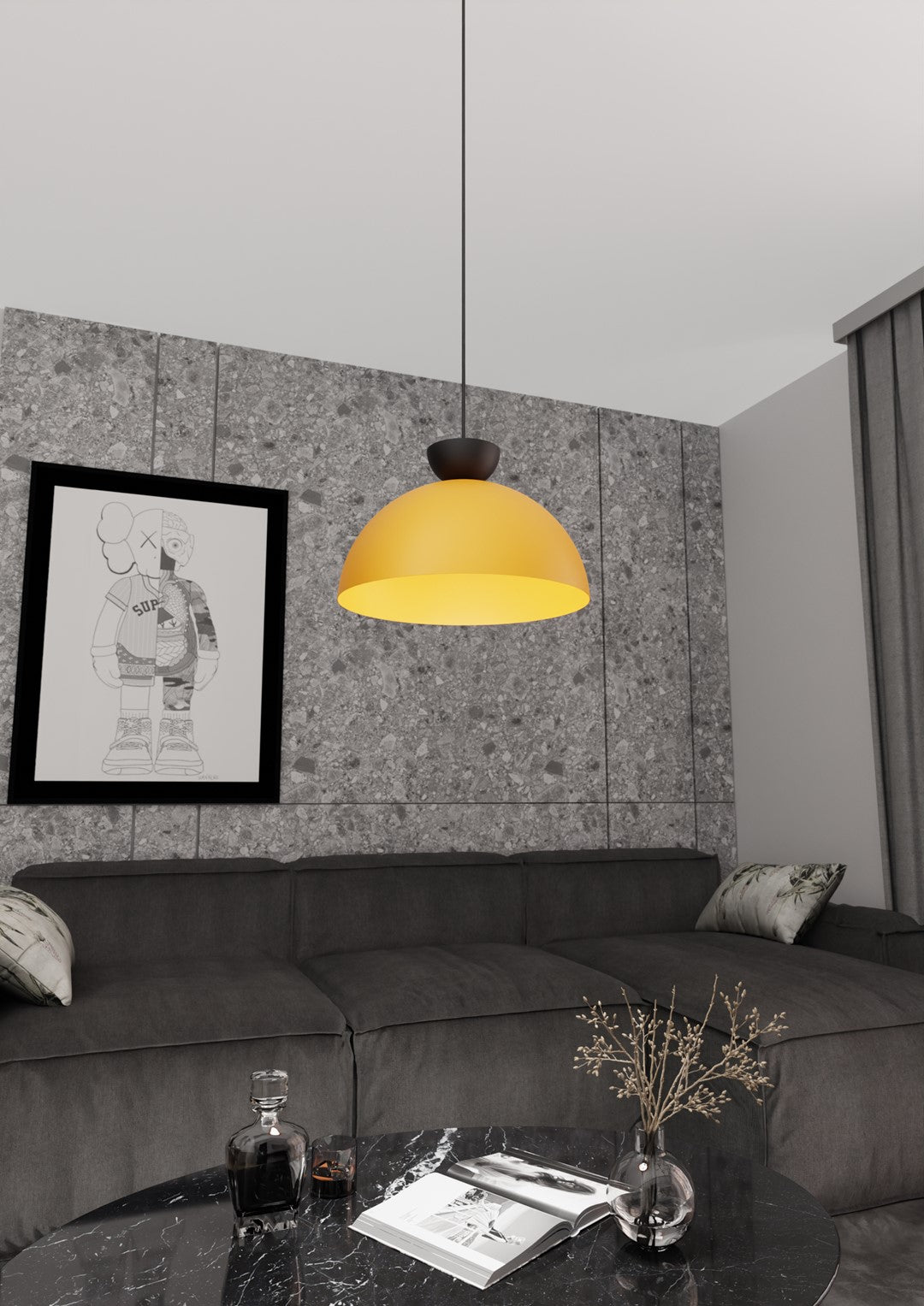 Mise en ambiance dans un salon gris, suspension orange au-dessus d'une table basse