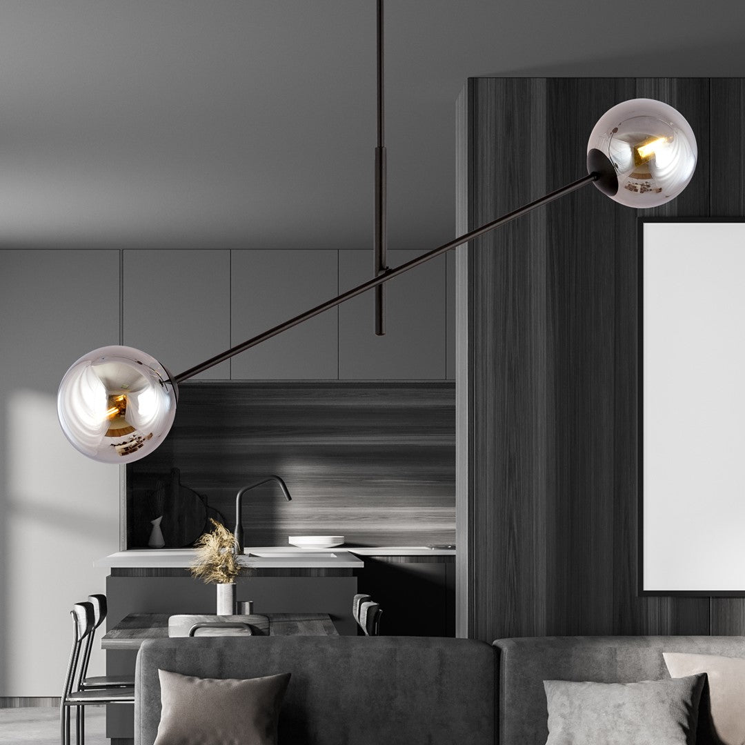 Mise en ambiance au-dessus d'une table dans un intérieur gris contemporain épuré