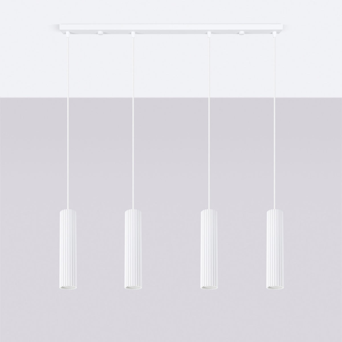 Suspension blanche sur fond gris clair avec quatre cylindres alignés et câbles fins