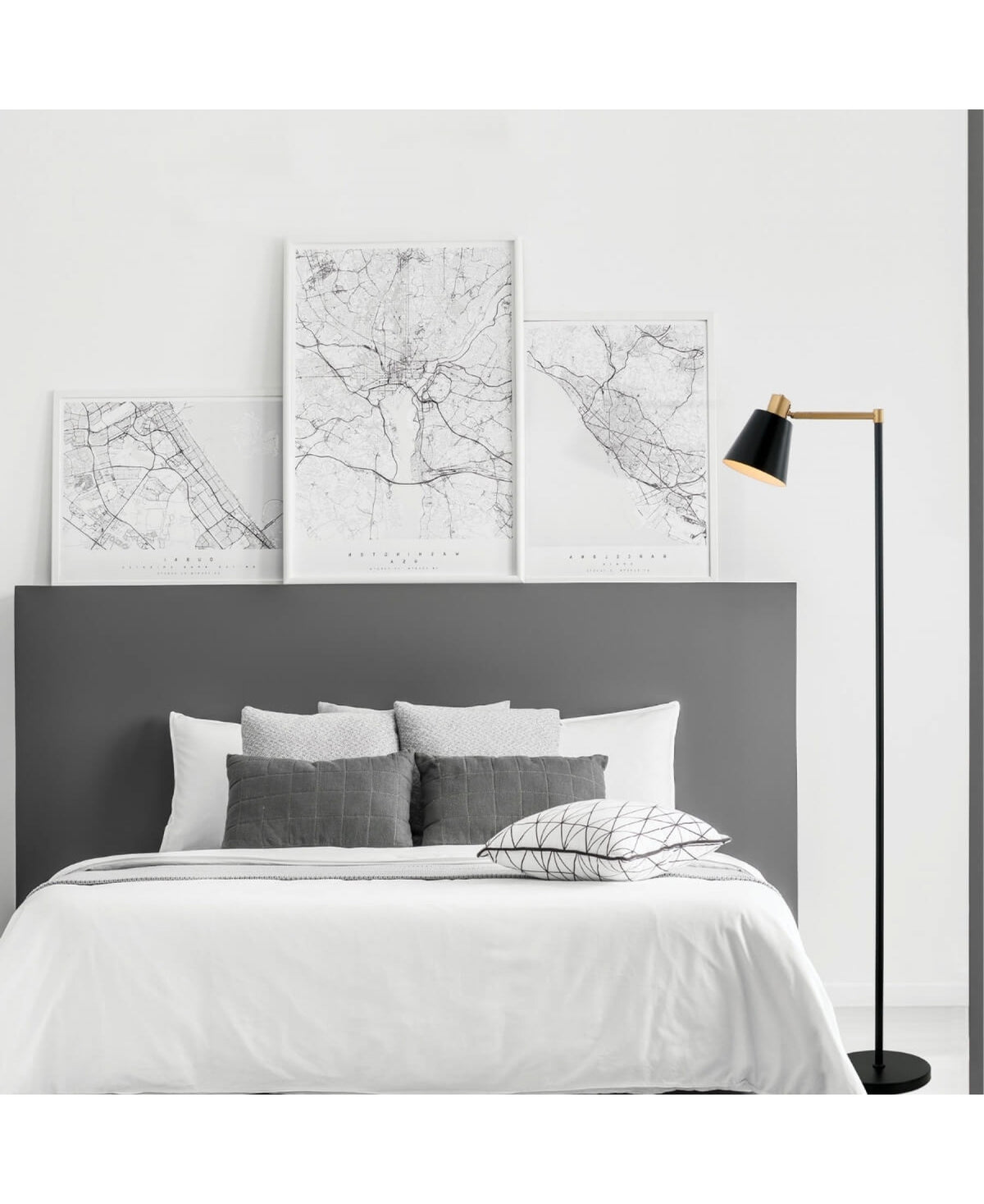 Lampe sur pied ZAMBELIS D250 E27 DESIGN Noir Mat et Dore Mat Sans Source 20216