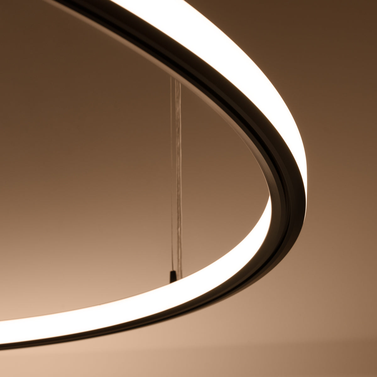 Lustre RISA 80 noir LED 3000K