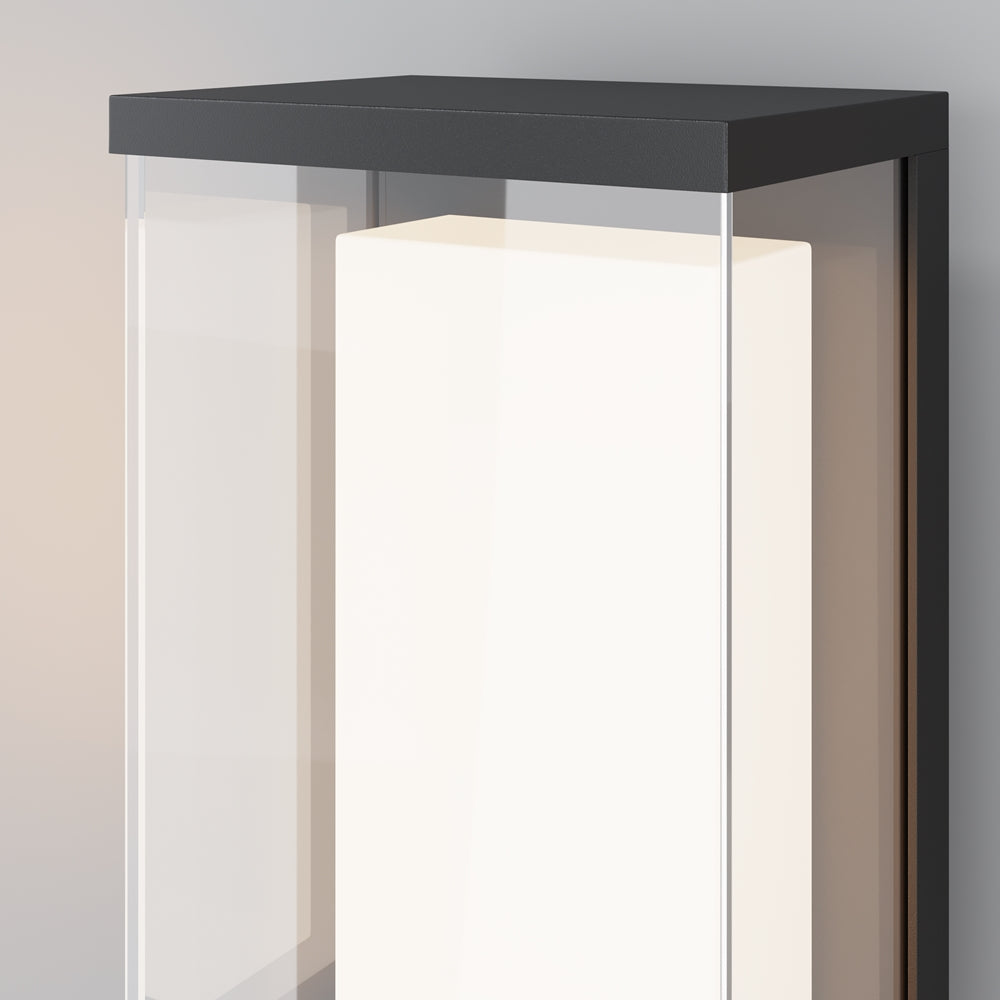 Gros plan sur le cadre aluminium noir et le diffuseur blanc translucide intérieur