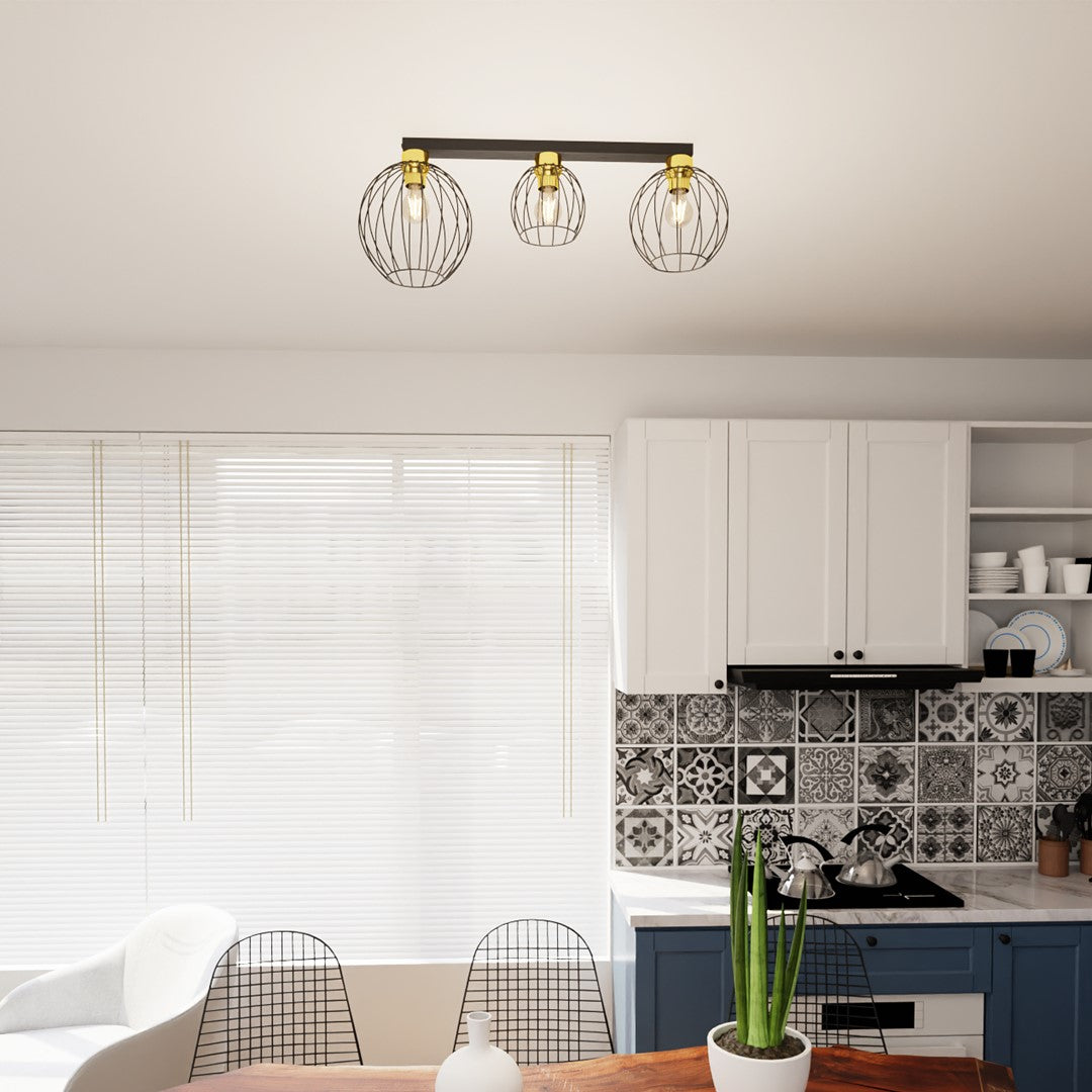 Mise en ambiance cuisine, luminaire fixé au plafond au-dessus de la table