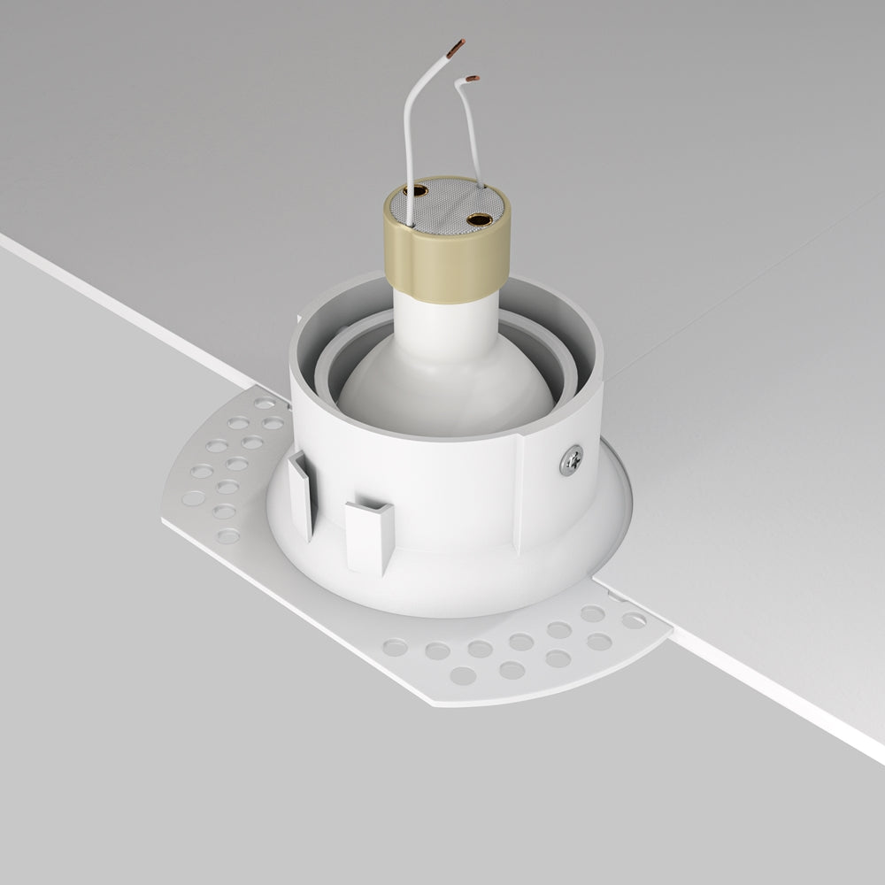 Détail technique du module encastré, dissipateur, carte led et fils électriques apparents